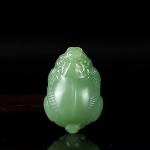 山料和田碧玉貔貅吊坠