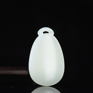 籽料和田白玉竹报平安牌吊坠