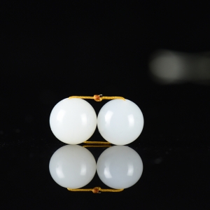 12mm籽料和田白玉圆珠配件