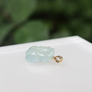 18k冰种晴水翡翠貔貅吊坠