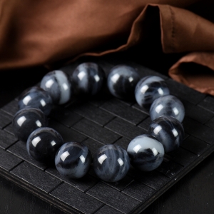 20mm籽料和田玉青花单圈手串