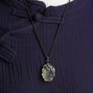 黄水晶九尾狐吊坠