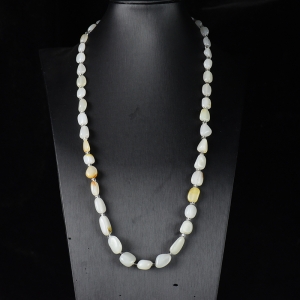 籽料和田白玉原石项链