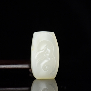 籽料和田白玉玉兔吊坠