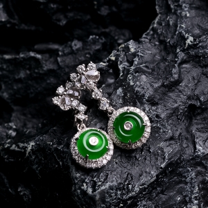 18k冰种翠绿翡翠平安扣耳坠