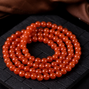 7.5mm冰红南红108佛珠