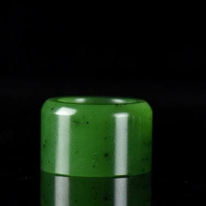 籽料和田碧玉扳指