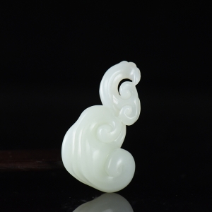 籽料和田白玉如意吊坠