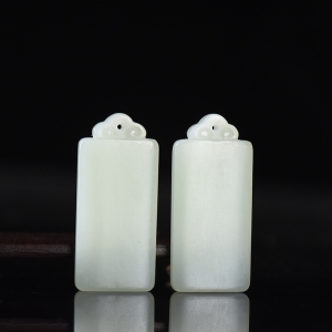 籽料和田白玉无事牌吊坠（二件）