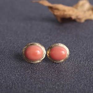 18KMOMO珊瑚耳钉