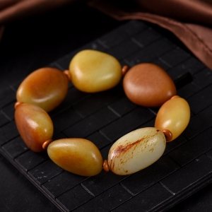 山流水料和田玉原石单圈手串