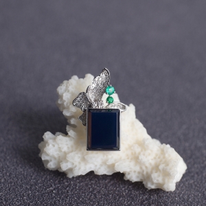 18K天空蓝多米蓝珀方形吊坠