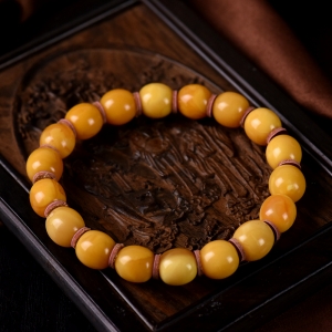 老蜜蜡枣珠单圈手串