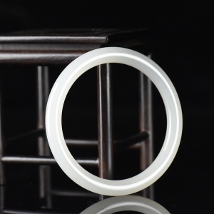 57.5mm山料和田羊脂白玉圆镯