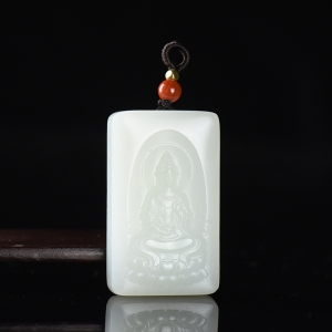籽料和田白玉观音吊坠