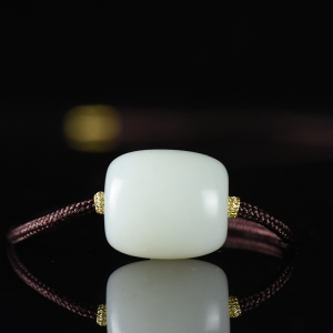 籽料和田白玉路路通吊坠