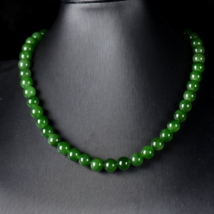 9.5mm山料和田碧玉项链