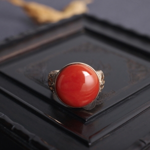 18KMOMO珊瑚圆形戒指