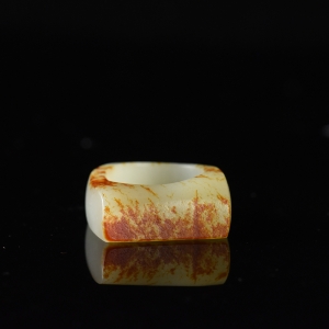 籽料和田白玉扳指