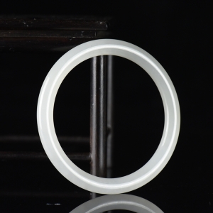 56mm山料和田白玉圆镯