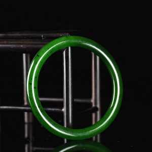 60.5mm山料和田碧玉圆镯