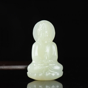 籽料和田白玉观音吊坠