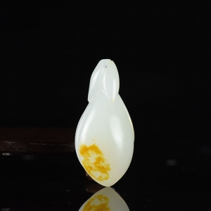 籽料和田白玉玉兰花吊坠