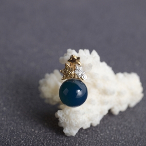 18K天空蓝多米蓝珀吊坠