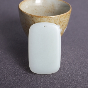 山料和田白玉无事牌吊坠