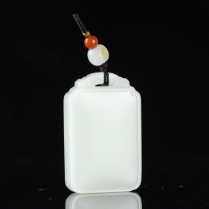 籽料和田白玉无事牌吊坠