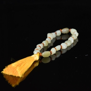 籽料和田白玉十八罗汉手持