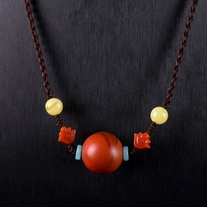 18.5mm火焰纹南红锁骨链