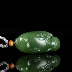 山料和田碧玉年年有余吊坠