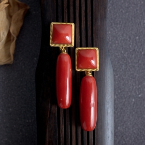 18K沙丁珊瑚桶珠耳坠