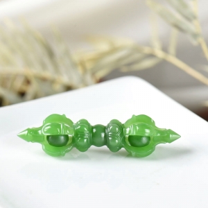 山料和田碧玉金刚杵吊坠