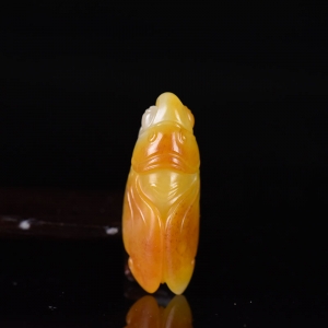 籽料和田玉一鸣惊人吊坠