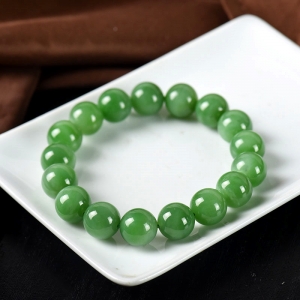 12mm山料和田碧玉单圈手串