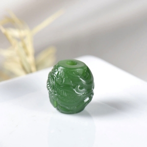 山料和田碧玉梅花路路通吊坠