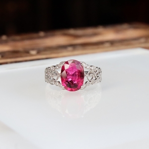 18k玫红碧玺戒指