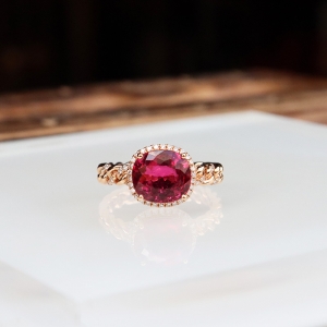 18k玫红碧玺戒指
