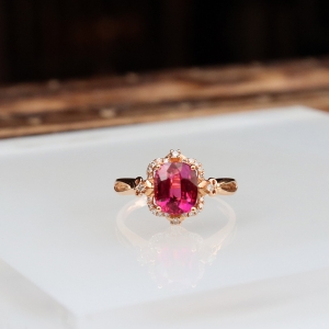 18k玫红碧玺戒指