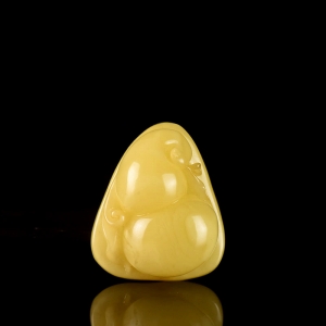 鸡油黄蜜蜡福禄吊坠