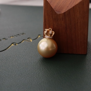 18k海水金色珍珠吊坠