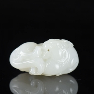 山流水料和田白玉貔貅吊坠