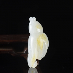 籽料和田白玉佛手吊坠