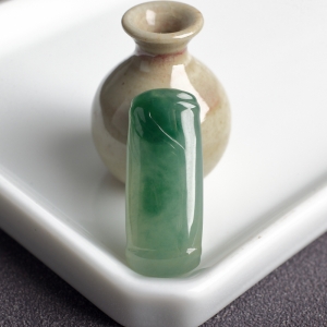 糯冰种飘翠翡翠节节高升吊坠