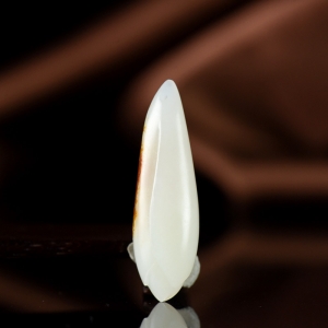 籽料和田白玉玉兰花吊坠