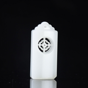 籽料和田白玉吊坠