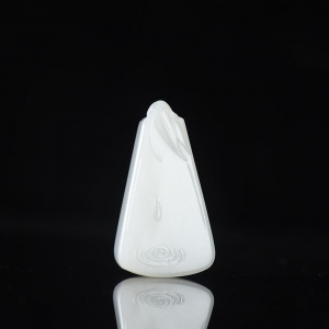 山流水料和田羊脂白玉节节高吊坠