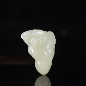 籽料和田白玉财源滚滚吊坠